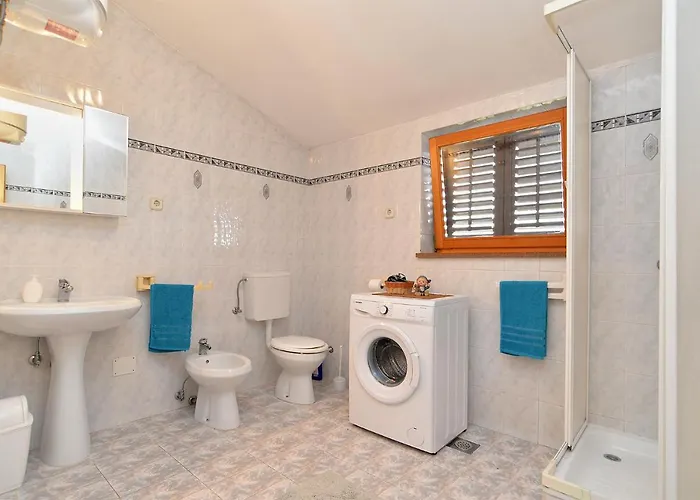 Klaudija 1629 풀라