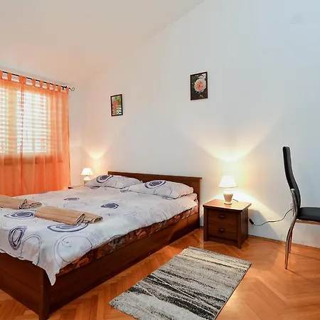 Klaudija 1629 Apartmán *